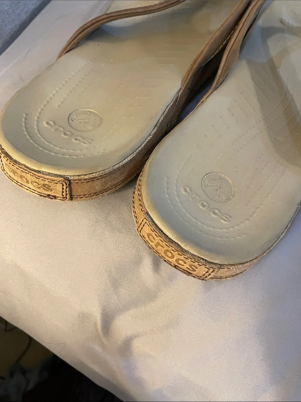 Croc flip flops Men’s size 12